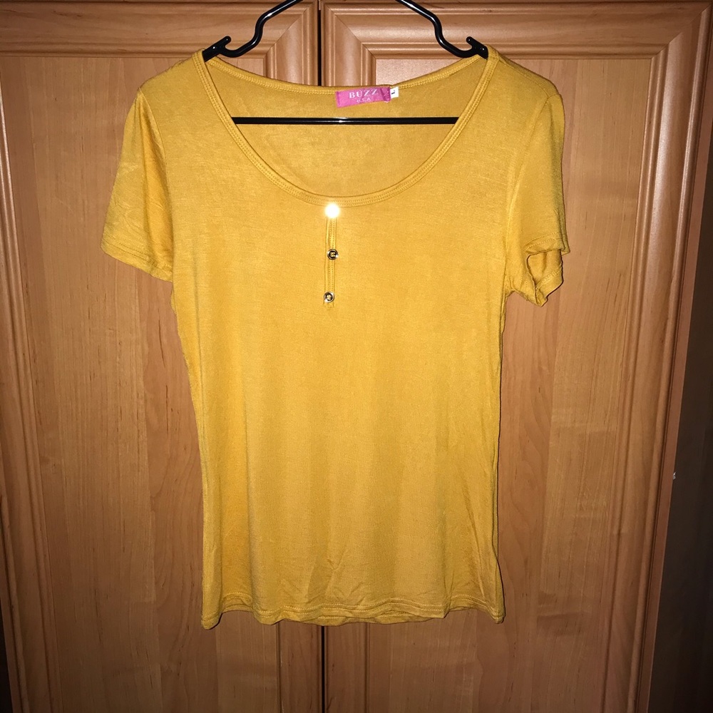 Mustard short sleeve t-shirt